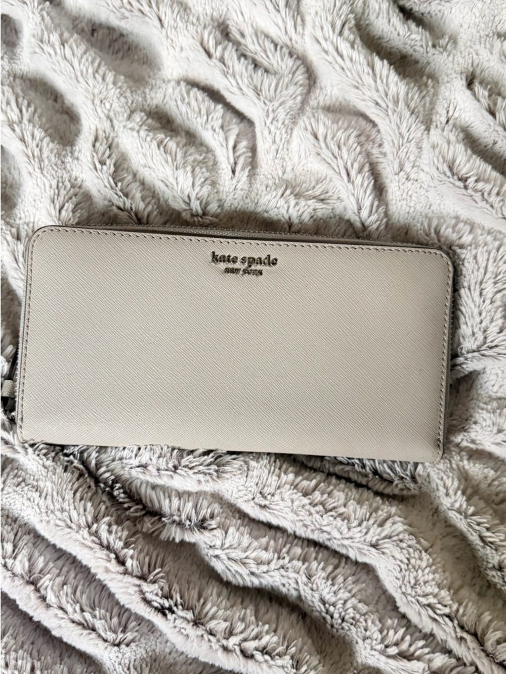 kate spade Cream Saffiano Zip Wallet with Gold Logo